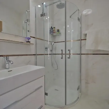 Apartment Gabi *